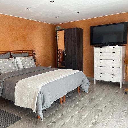 Moulin - Studio Charmant Avec Terrasse - 3 Etoiles Dieulefit Zewnętrze zdjęcie